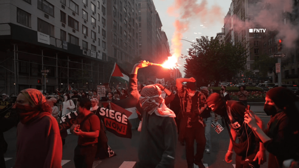 MASS ARRESTS outside Met Gala as Pro-palestine protesters STORM Barricades